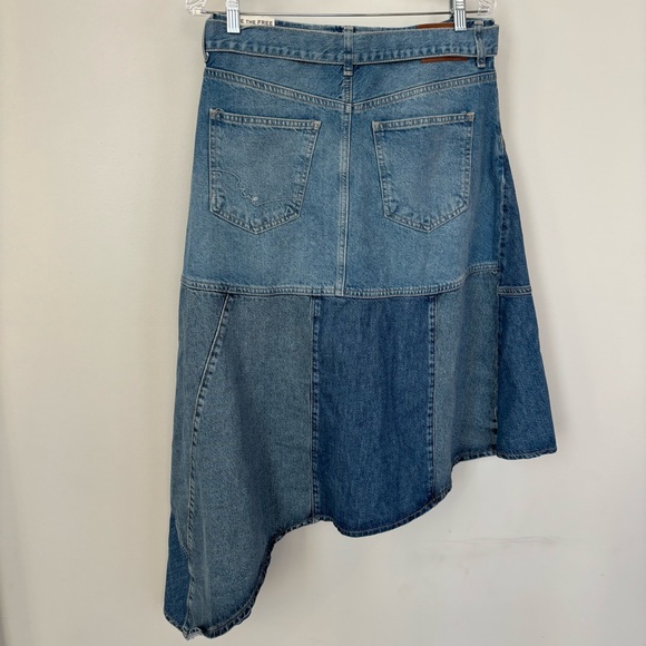 We The Free Piece of Work Denim Midi Skirt Size 27 NWT - Picture 3 of 9